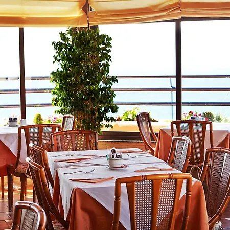 Ona Princesa Playa Aparthotel 4*